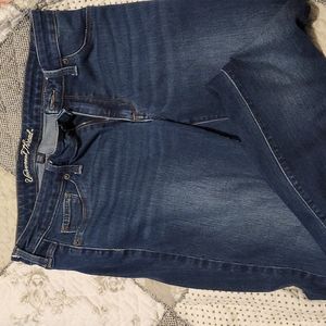 Women's skinny jeans